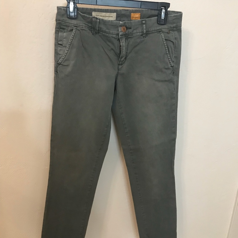 Anthropologie ankle cropped pants